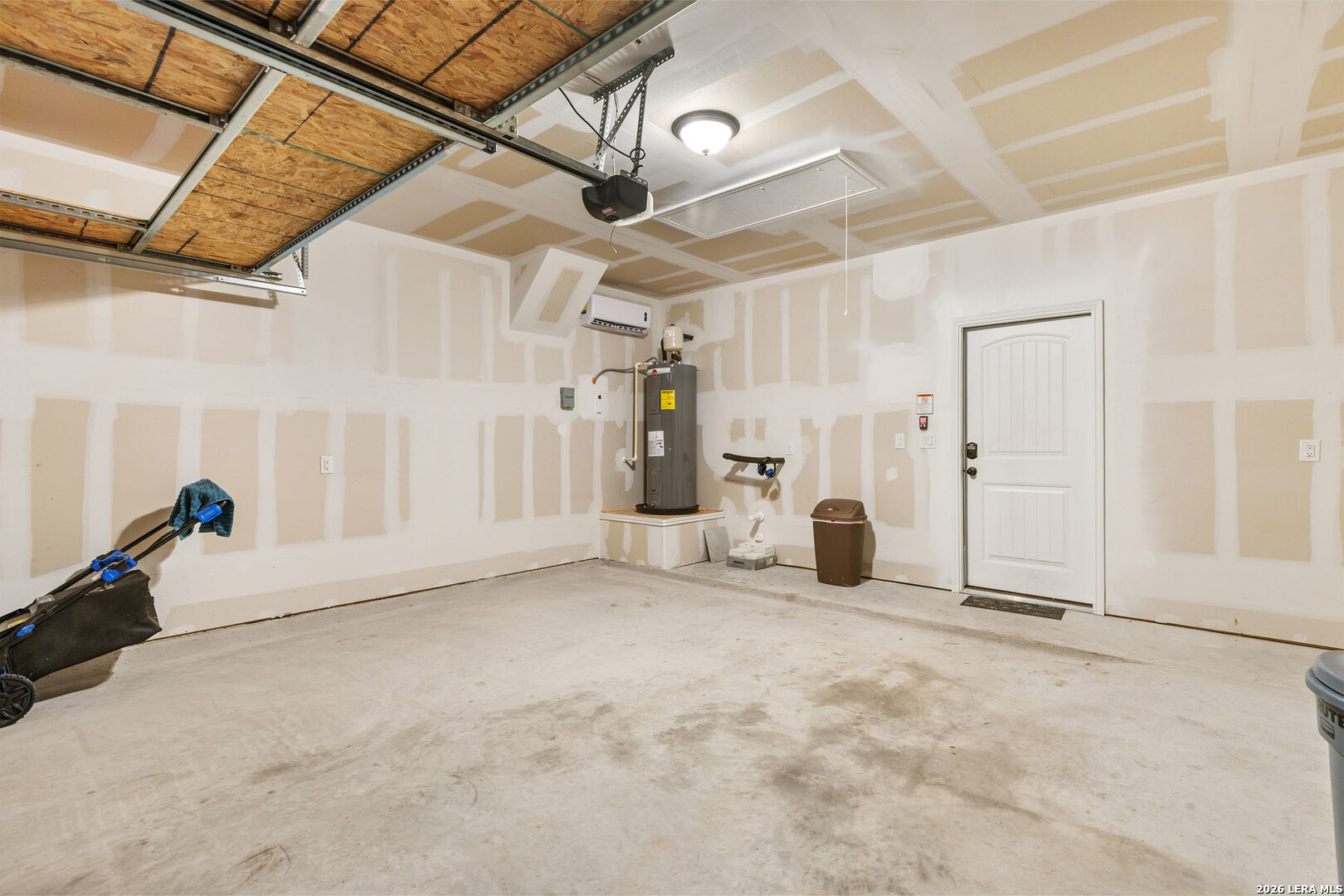 6405 WAGON SPRING ST, Del Valle, TX 78617