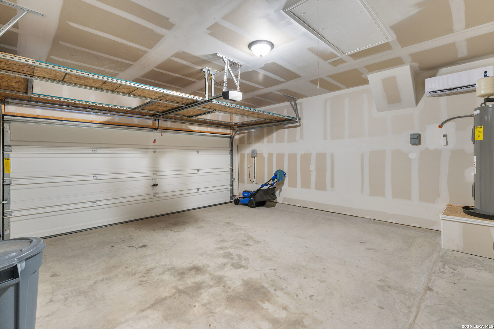 6405 WAGON SPRING ST, Del Valle, TX 78617
