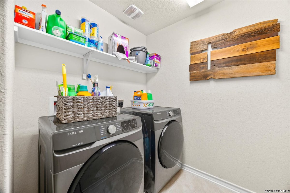 936 Brown Thrasher, San Antonio, TX 78253