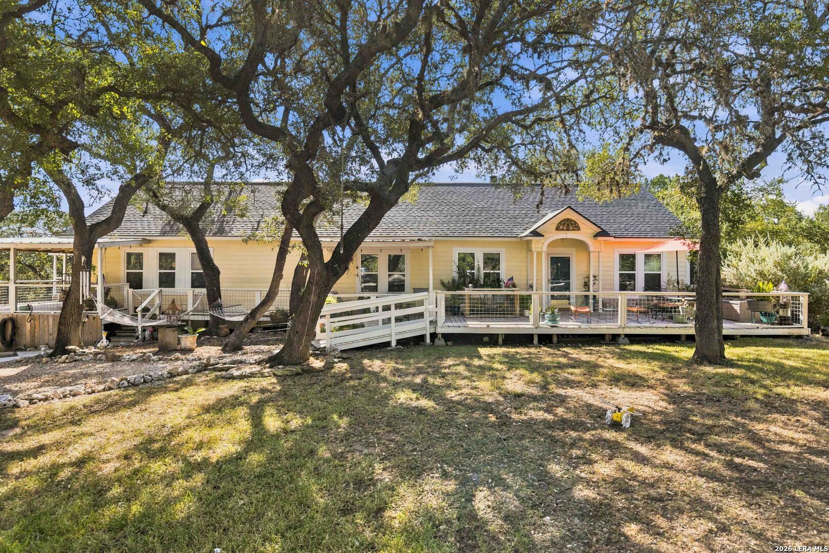 362 Black Oak Dr, Canyon Lake, TX