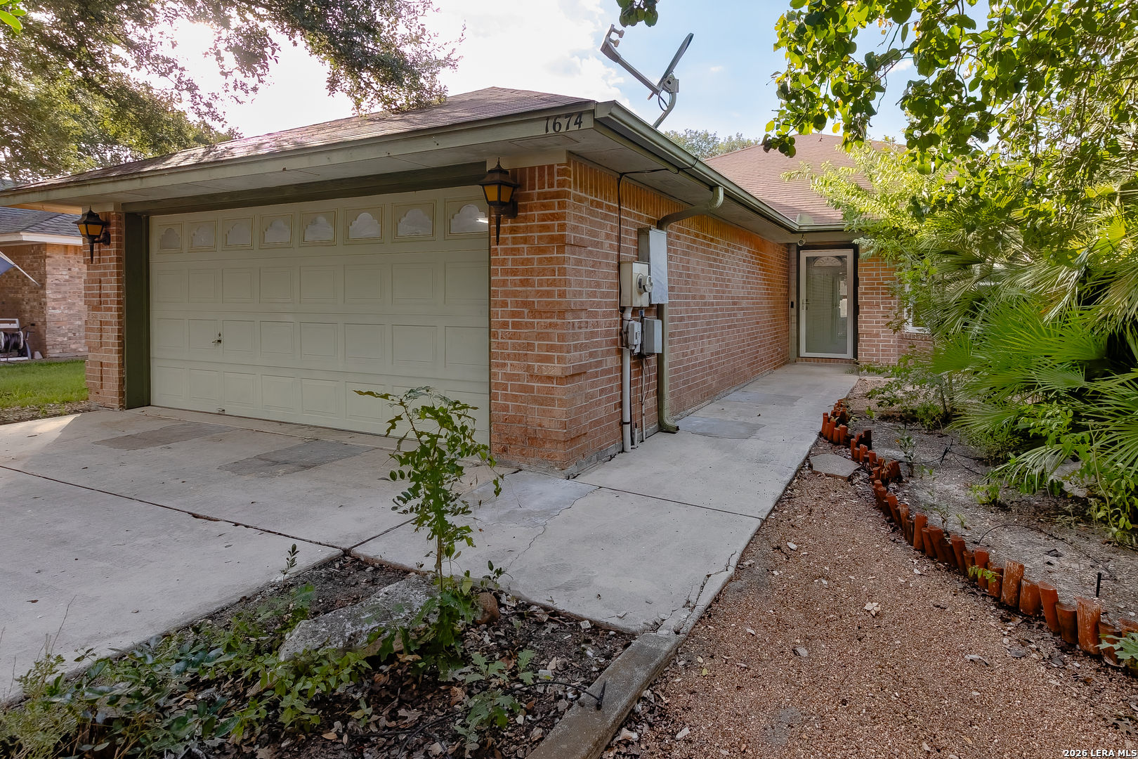 1674 Lantana Cir, New Braunfels, TX