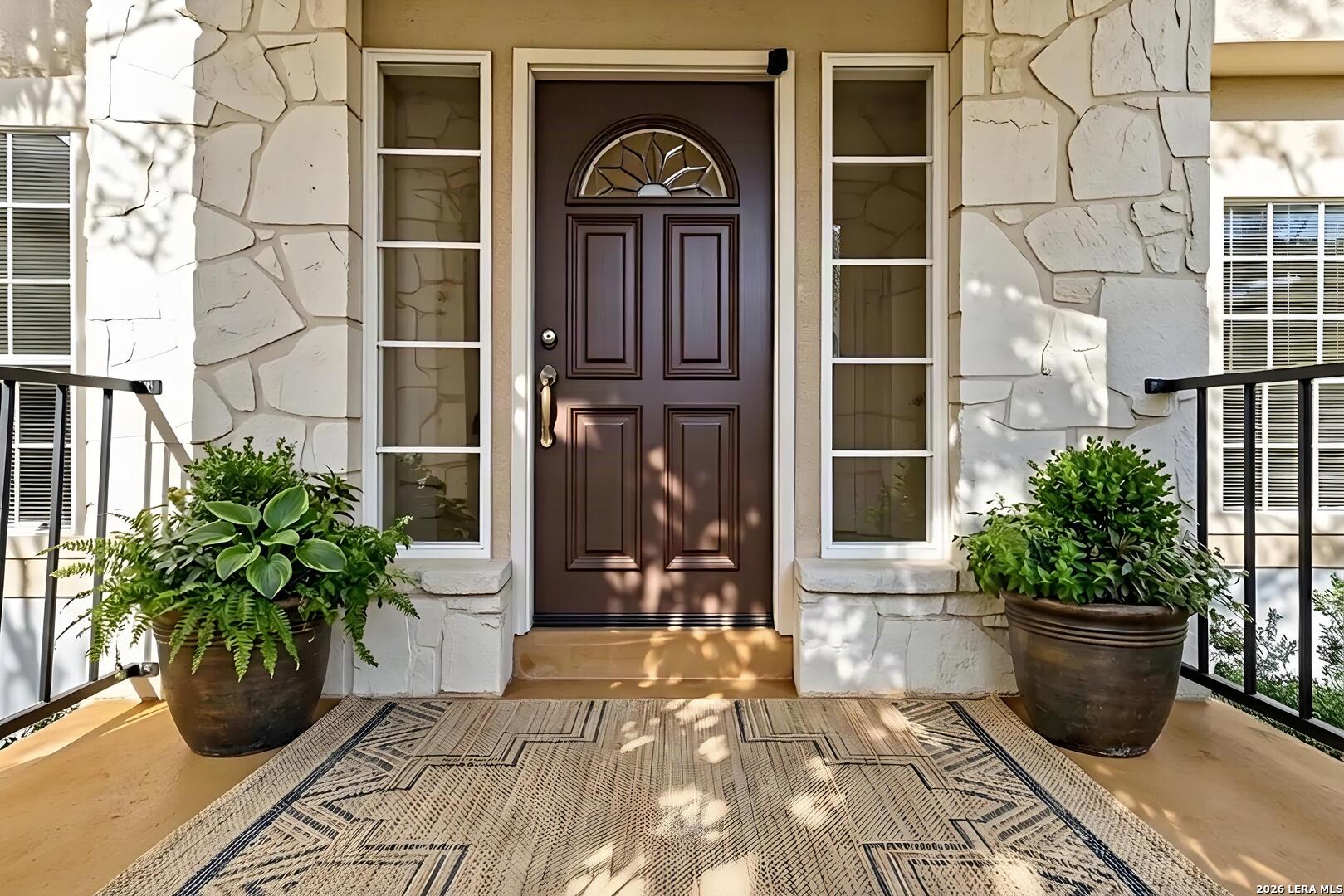 Entry/Foyer