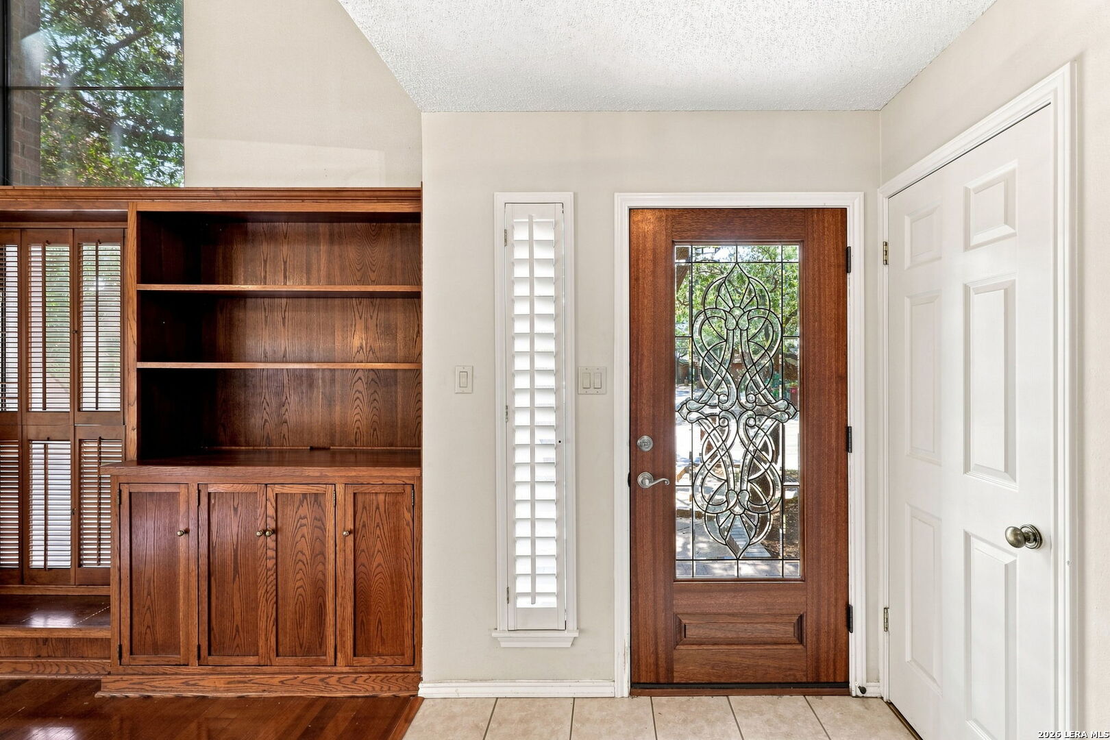 1800 SHADOW PARK ST, San Antonio, TX 78232