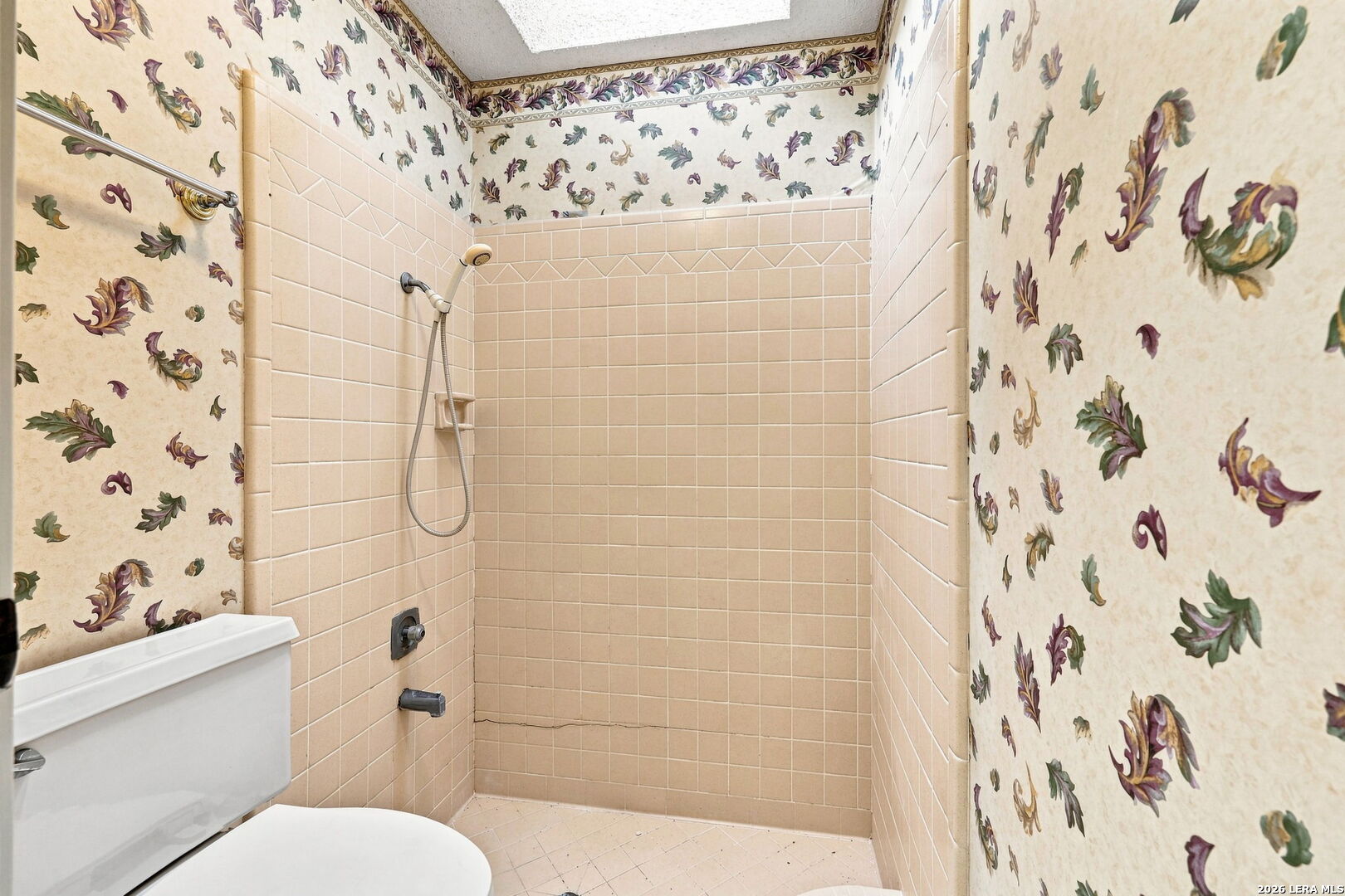 1800 SHADOW PARK ST, San Antonio, TX 78232