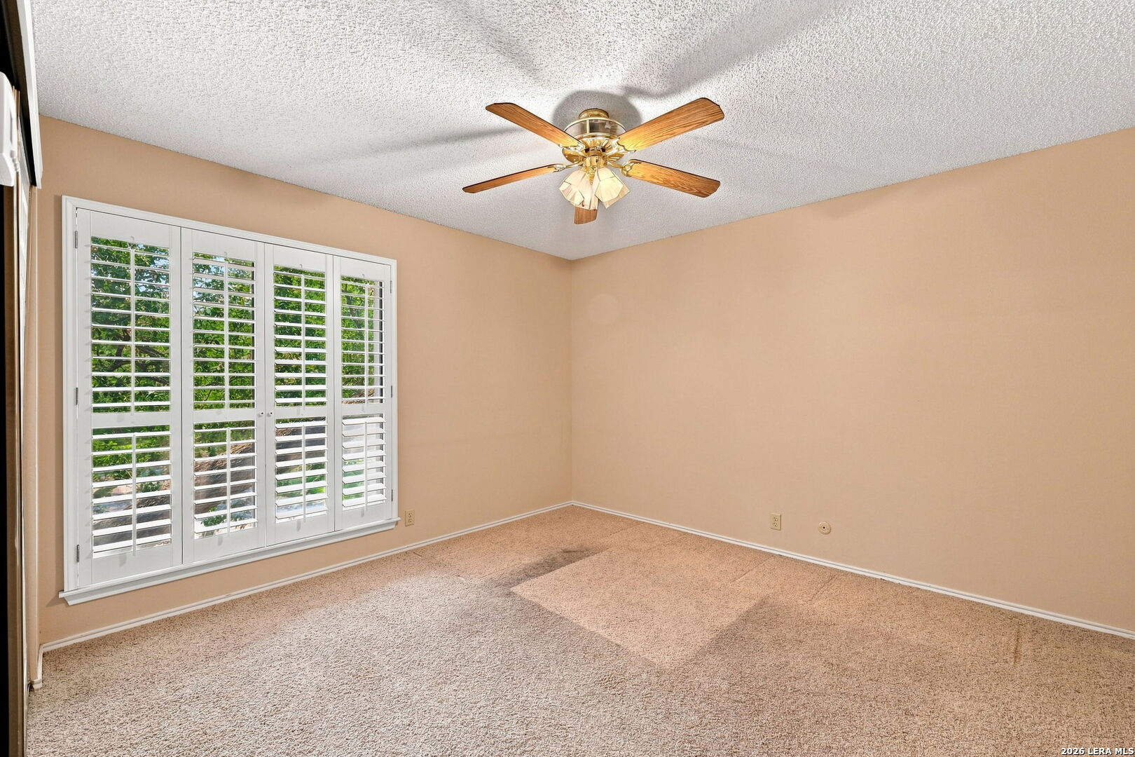 1800 SHADOW PARK ST, San Antonio, TX 78232