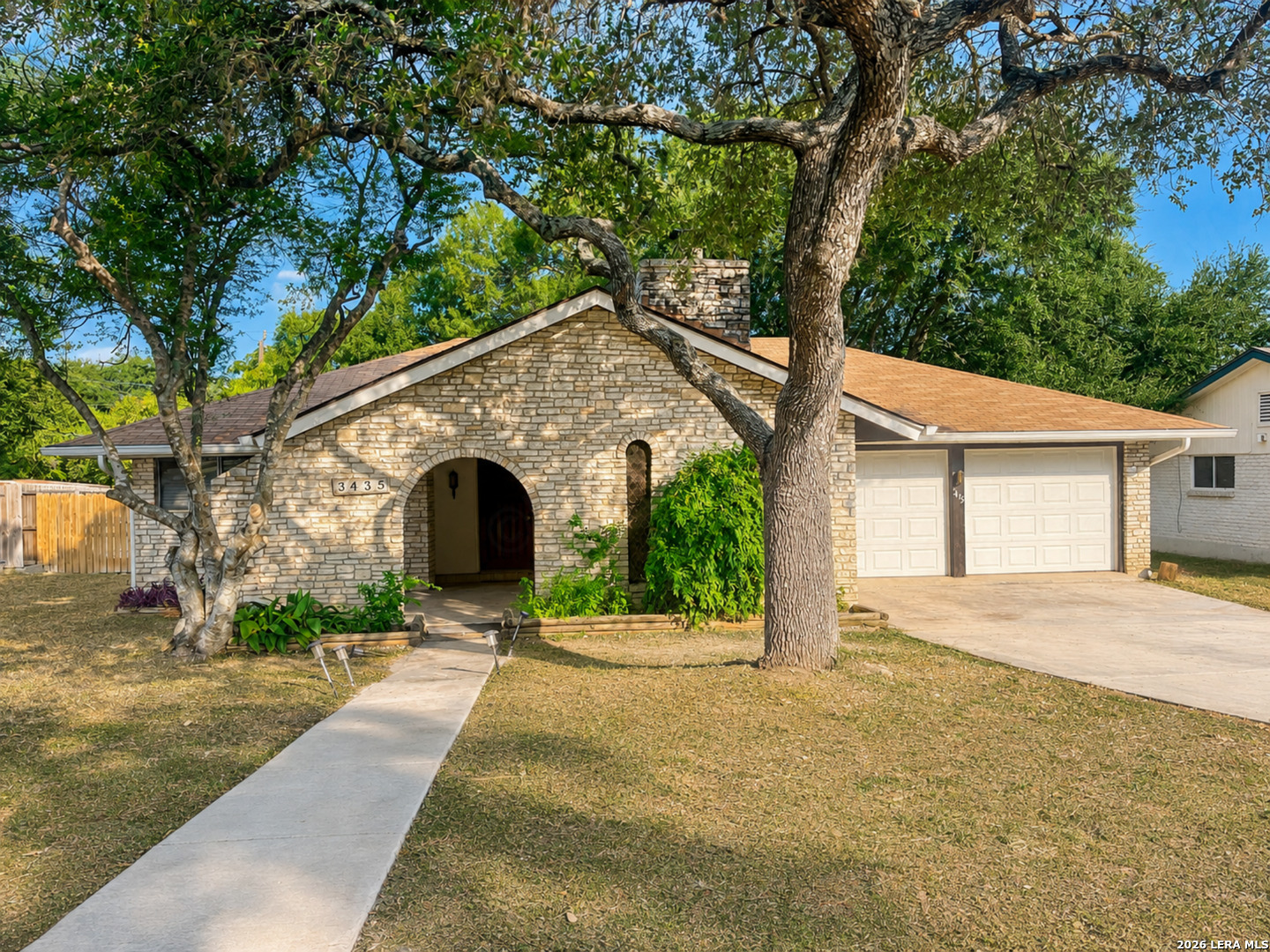 3435 Sugarhill Dr Listing Cover Image