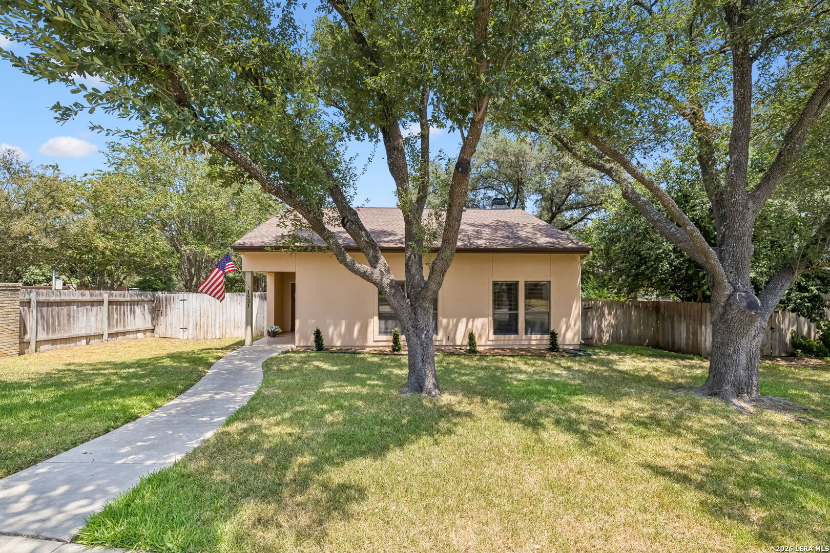1531 VISTA HILL ST, San Antonio, TX 78213