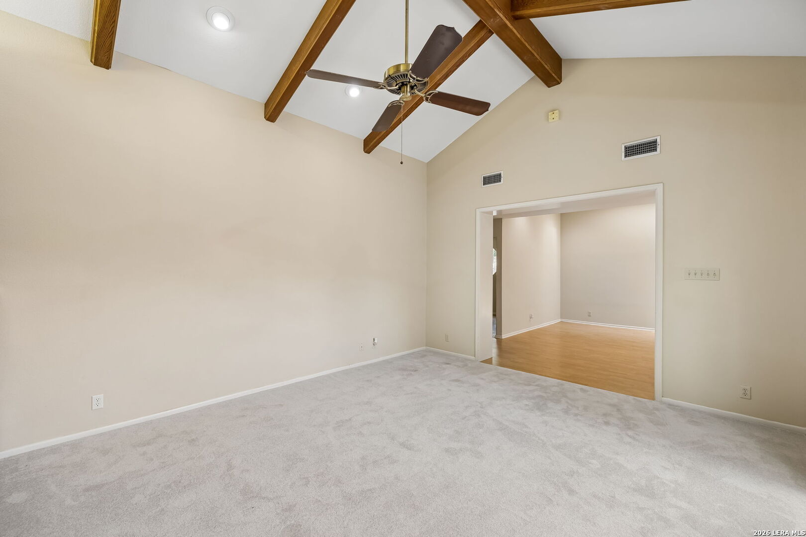 1531 VISTA HILL ST, San Antonio, TX 78213