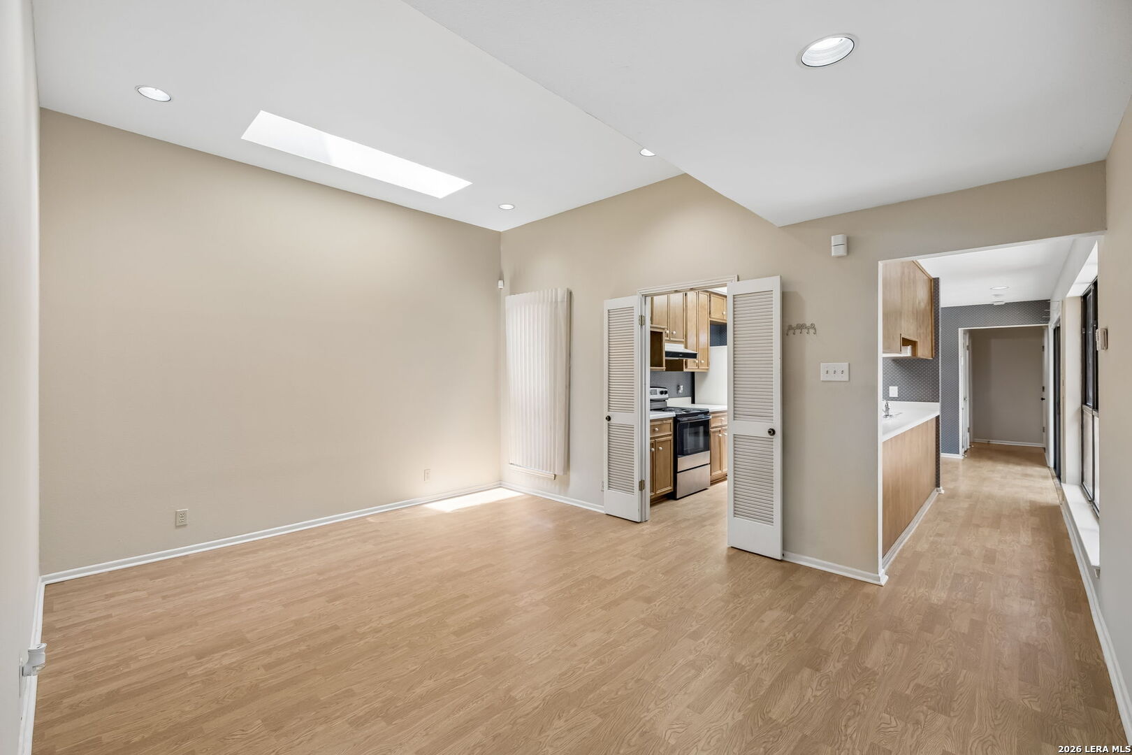 1531 VISTA HILL ST, San Antonio, TX 78213