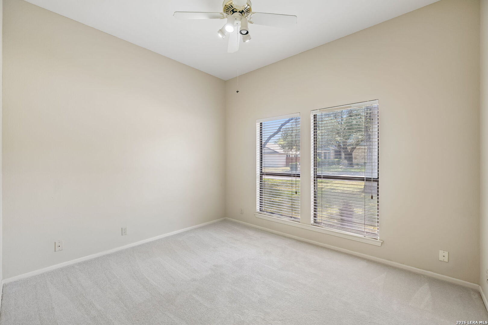 1531 VISTA HILL ST, San Antonio, TX 78213