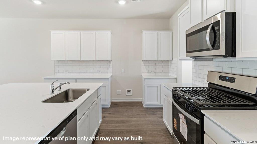21103 Millstream Bend, San Antonio, TX 78266