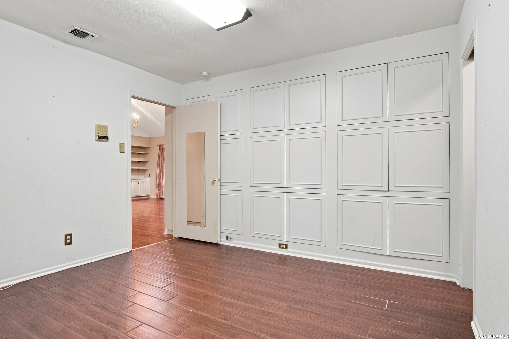 106 Bikeway Ln, Shavano Park, TX 78231