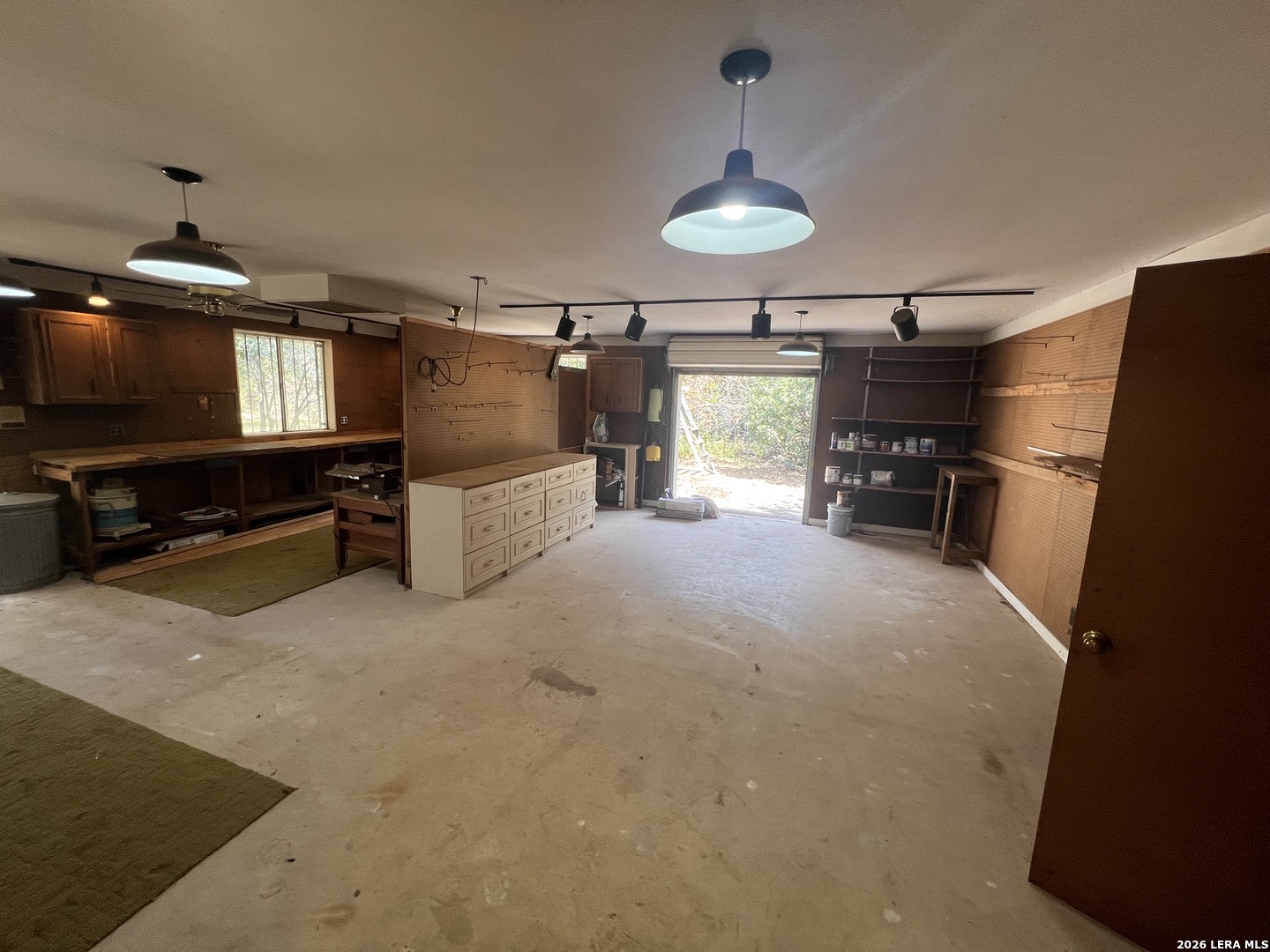 106 Bikeway Ln, Shavano Park, TX 78231