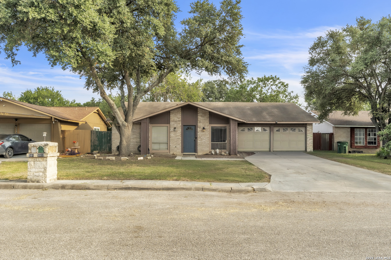 5910 Lake Pines St Listing Cover Image