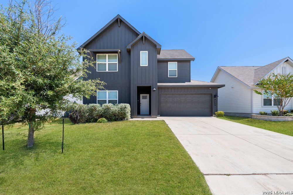 4534 Lampasas Flts Listing Cover Image