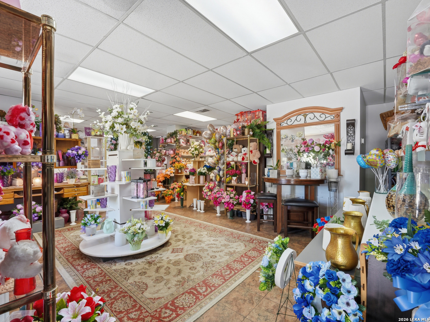 1501 HARRY WURZBACH RD, Terrell Hills, TX 78209