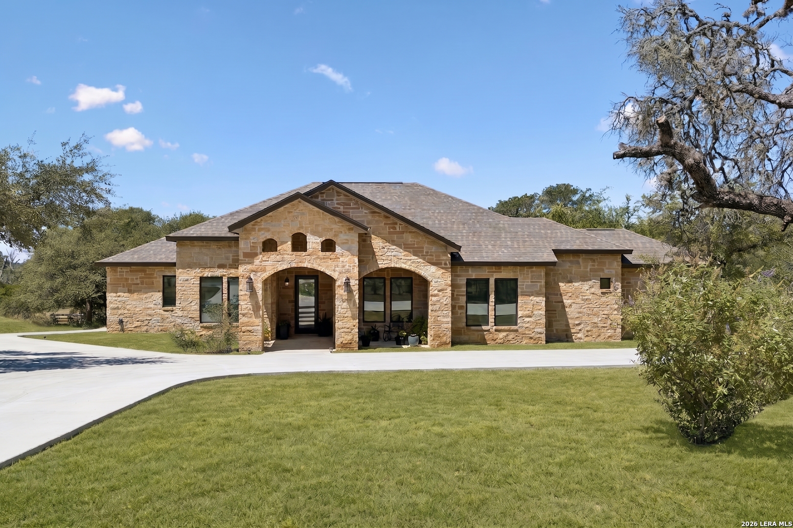 Property photo for 879 LATIGO BLVD, Pipe Creek, TX