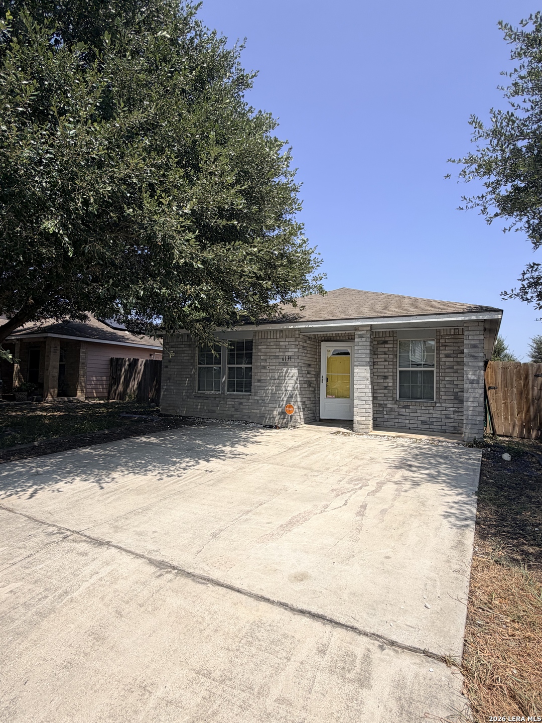 6131 Lake Victoria St Listing Cover Image
