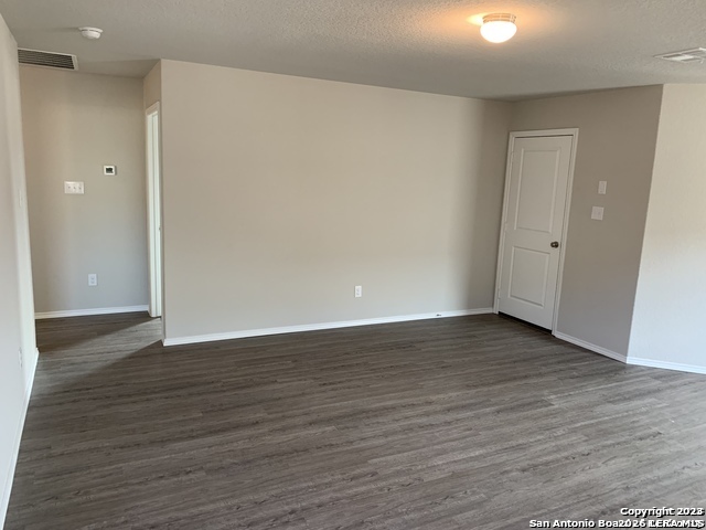 9811 MARBACH GDN, San Antonio, TX 78245