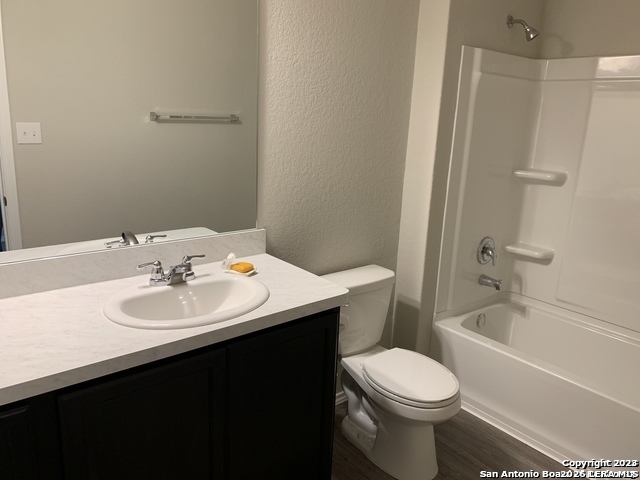 9811 MARBACH GDN, San Antonio, TX 78245