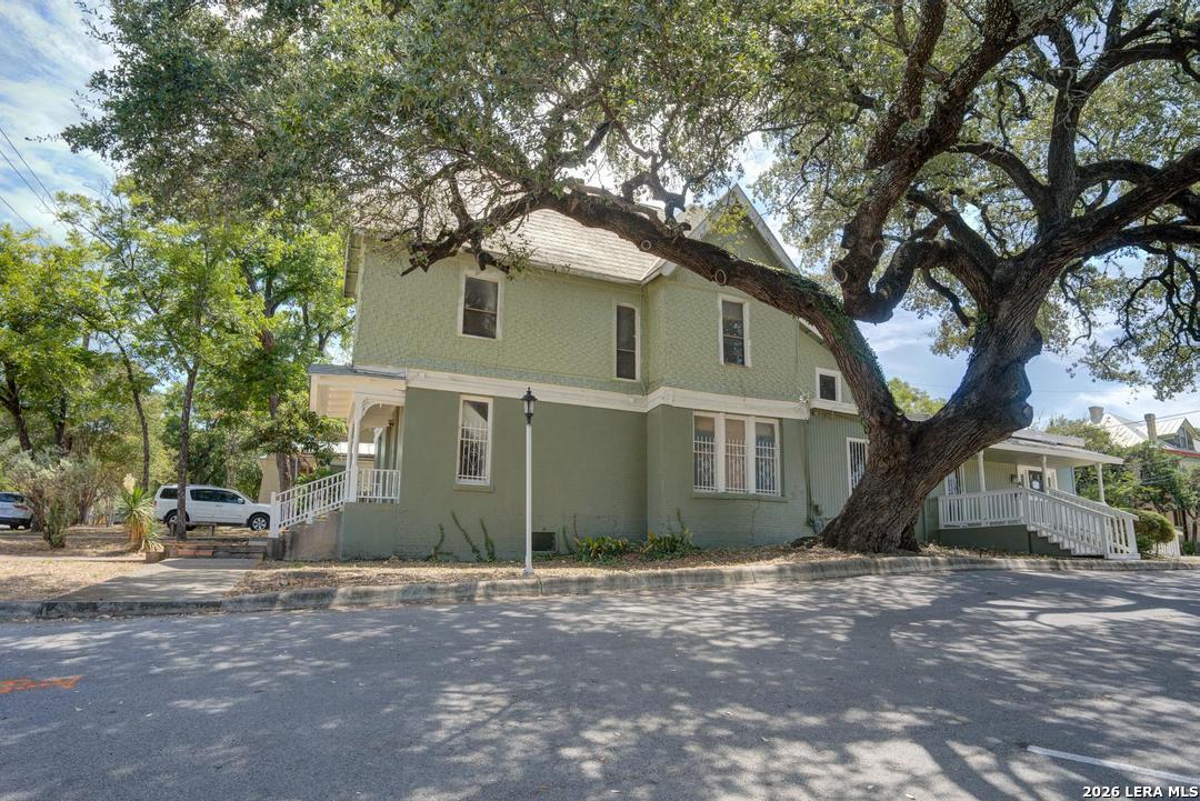Property photo 4