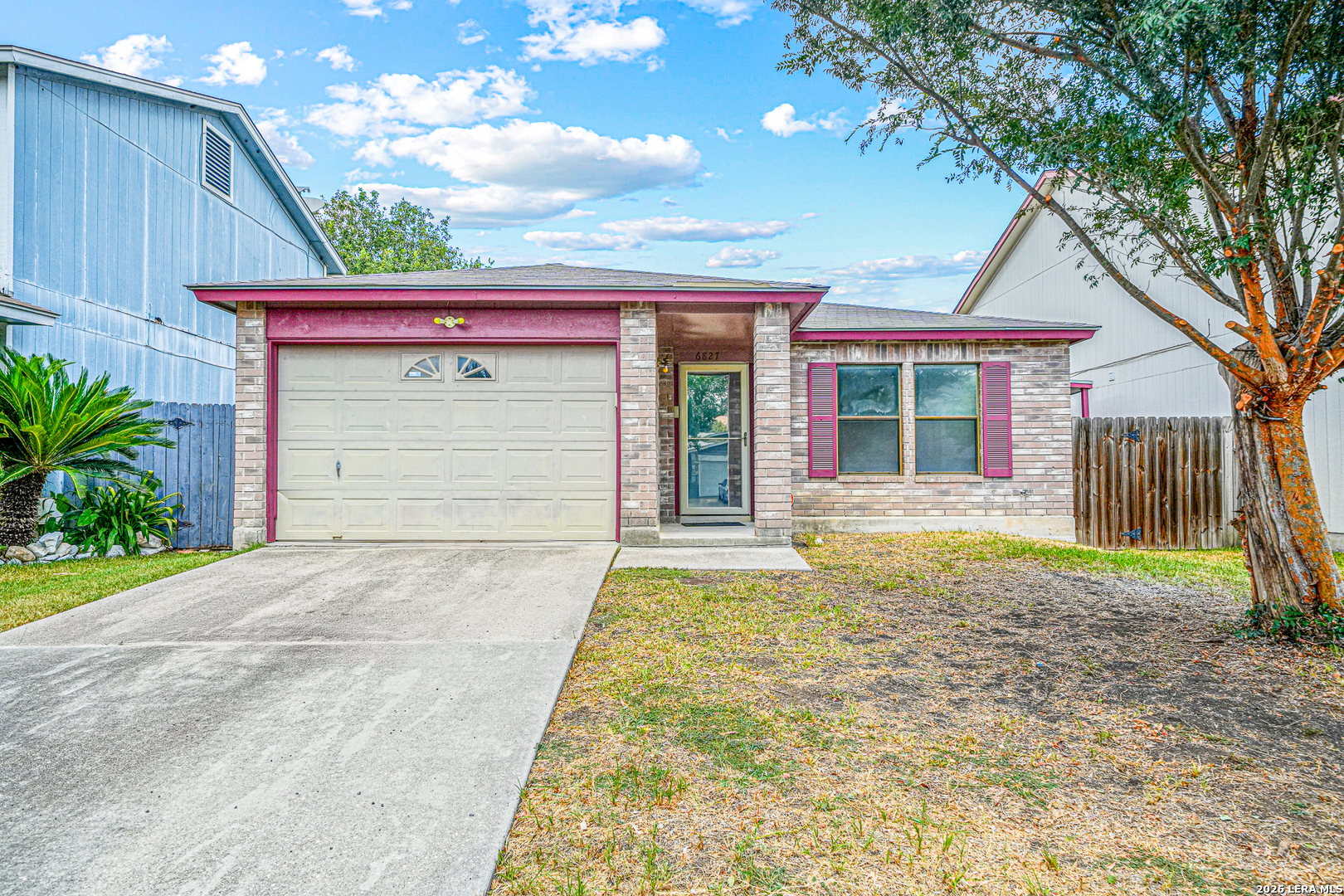 6827 MISTY FIELD DR, Converse, TX 78109