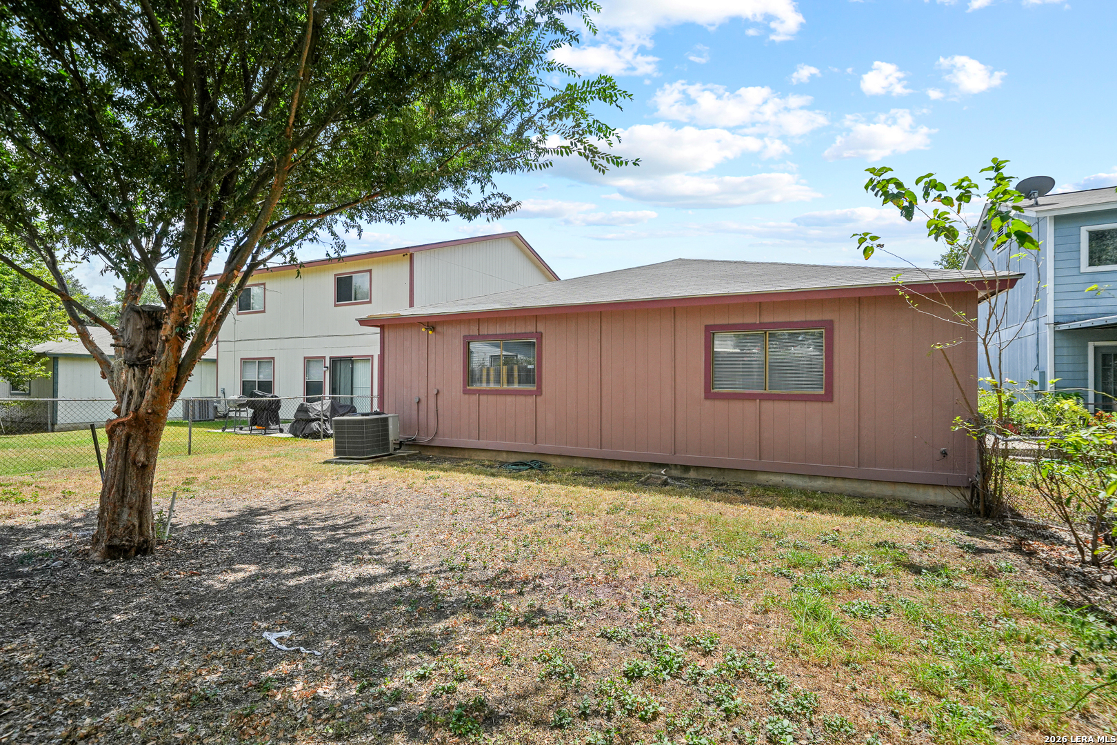 6827 MISTY FIELD DR, Converse, TX 78109