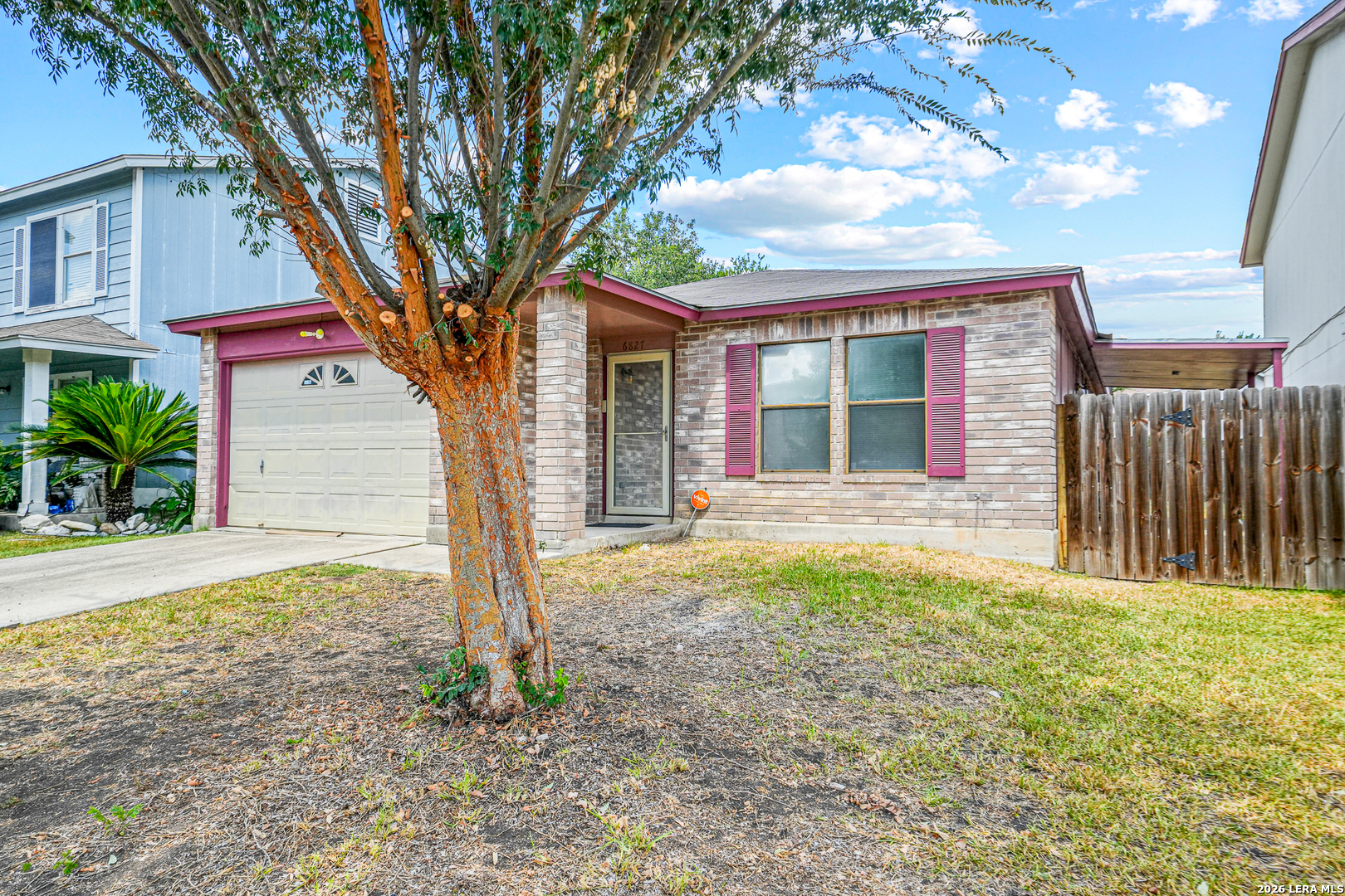 6827 MISTY FIELD DR, Converse, TX 78109