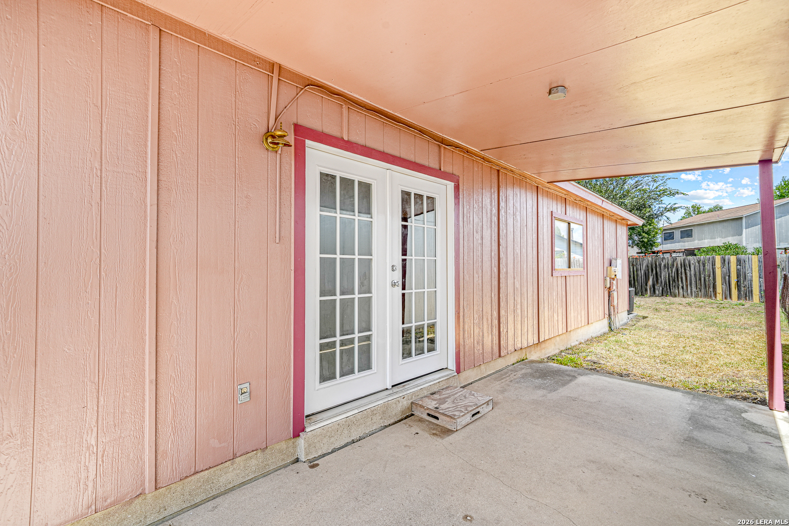 6827 MISTY FIELD DR, Converse, TX 78109