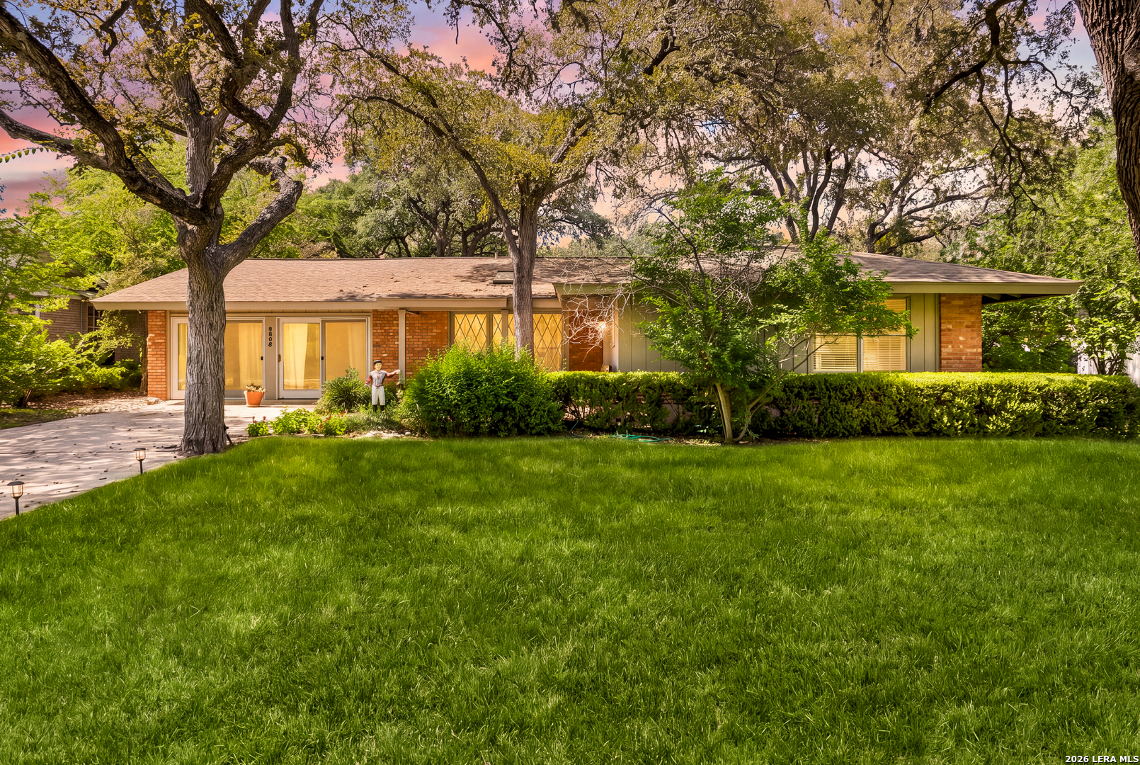 Property photo for 2823 Old Moss Rd, San Antonio, TX