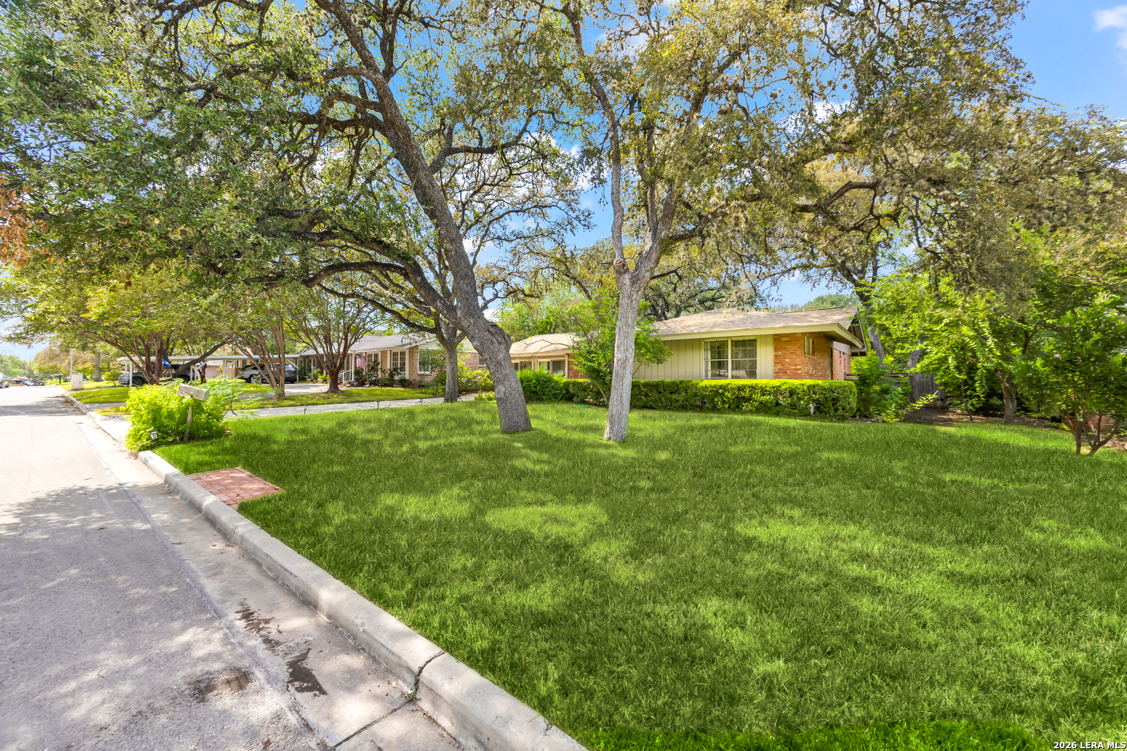 2823 Old Moss Rd, San Antonio, TX 78217