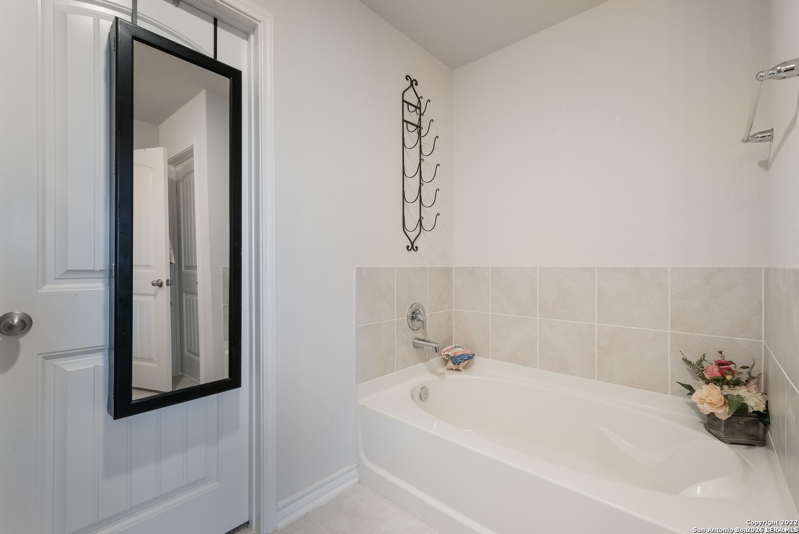 5927 Hindes Stone, San Antonio, TX 78253