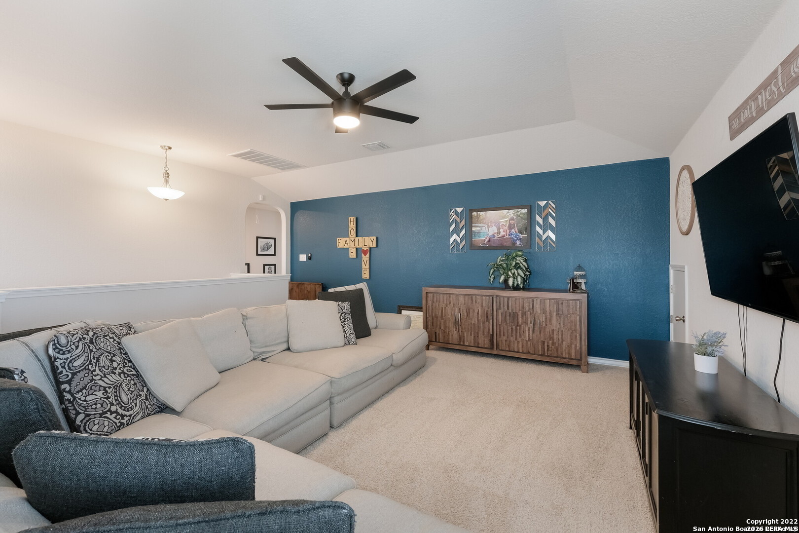 5927 Hindes Stone, San Antonio, TX 78253