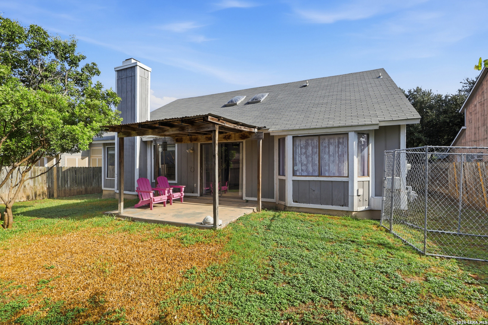 9338 Greens Pt, San Antonio, TX 78250