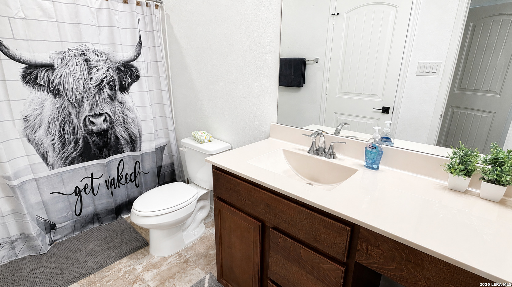 8227 CACTUS WREN HL, San Antonio, TX 78253
