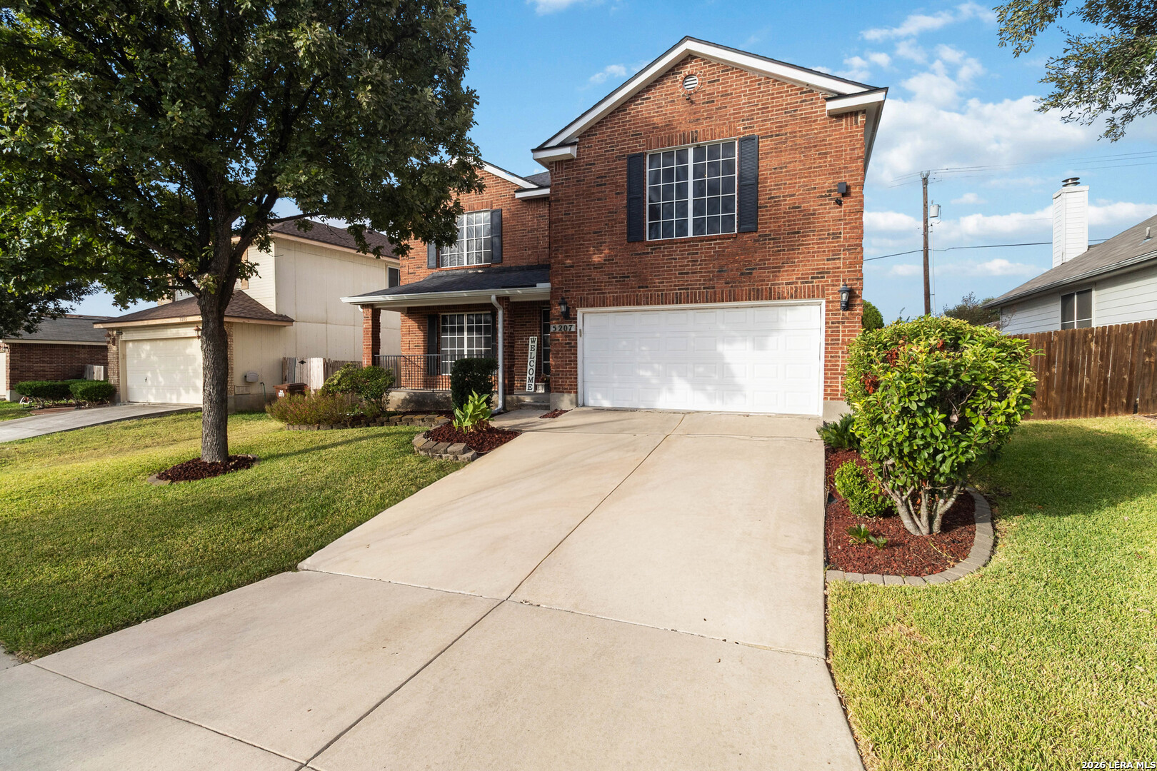 5207 Wood Glen Listing Cover Image