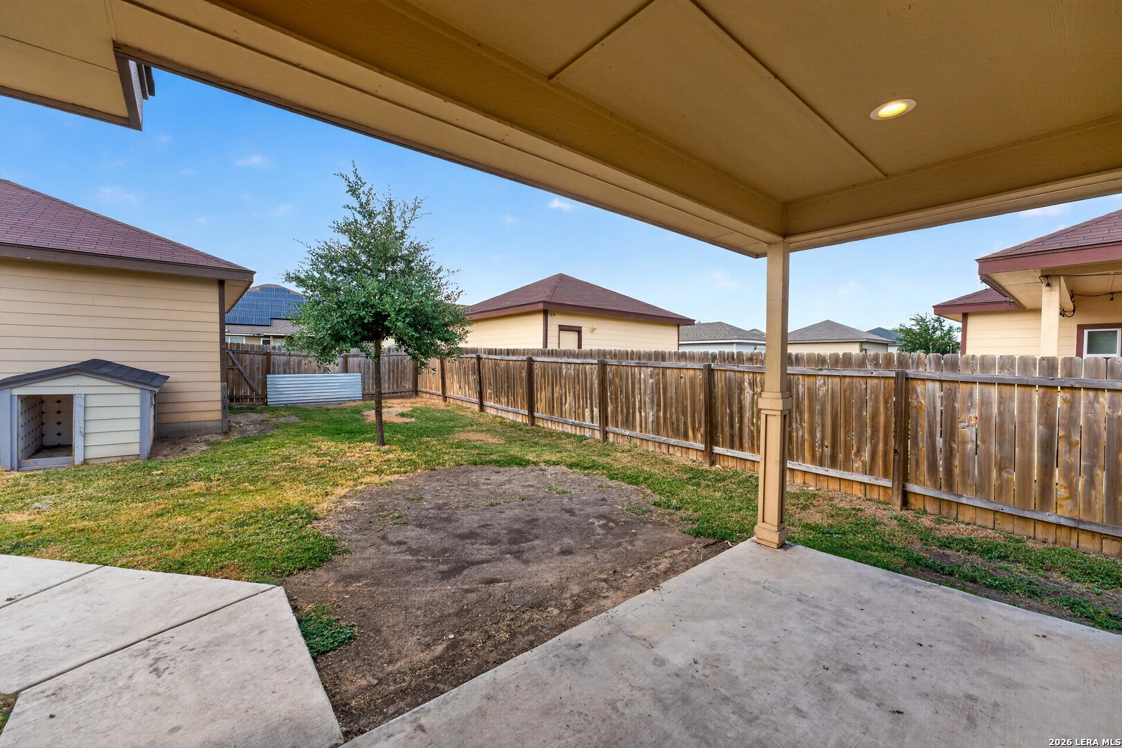 5981 Midcrown Dr, San Antonio, TX 78218