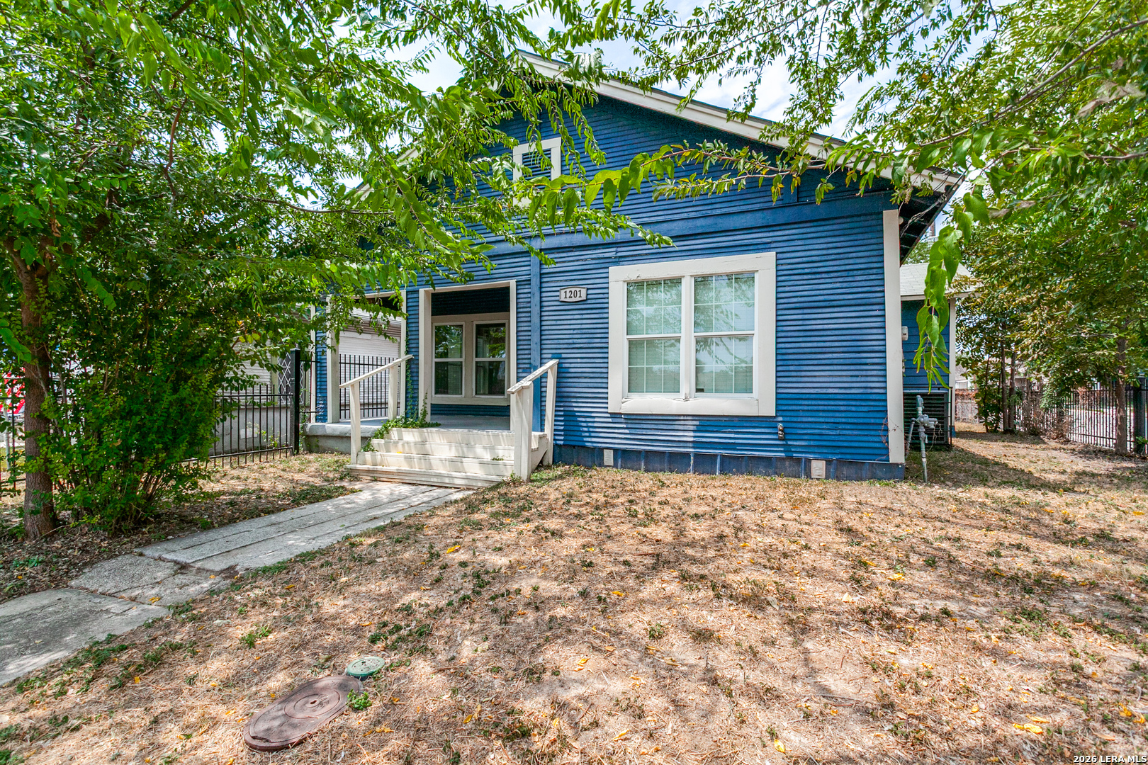 Property photo 1
