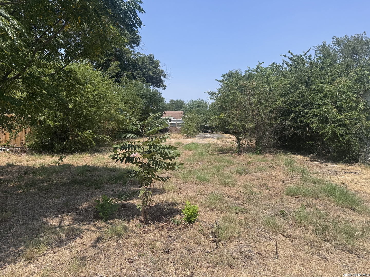 2243 Burnet St Listing Cover Image