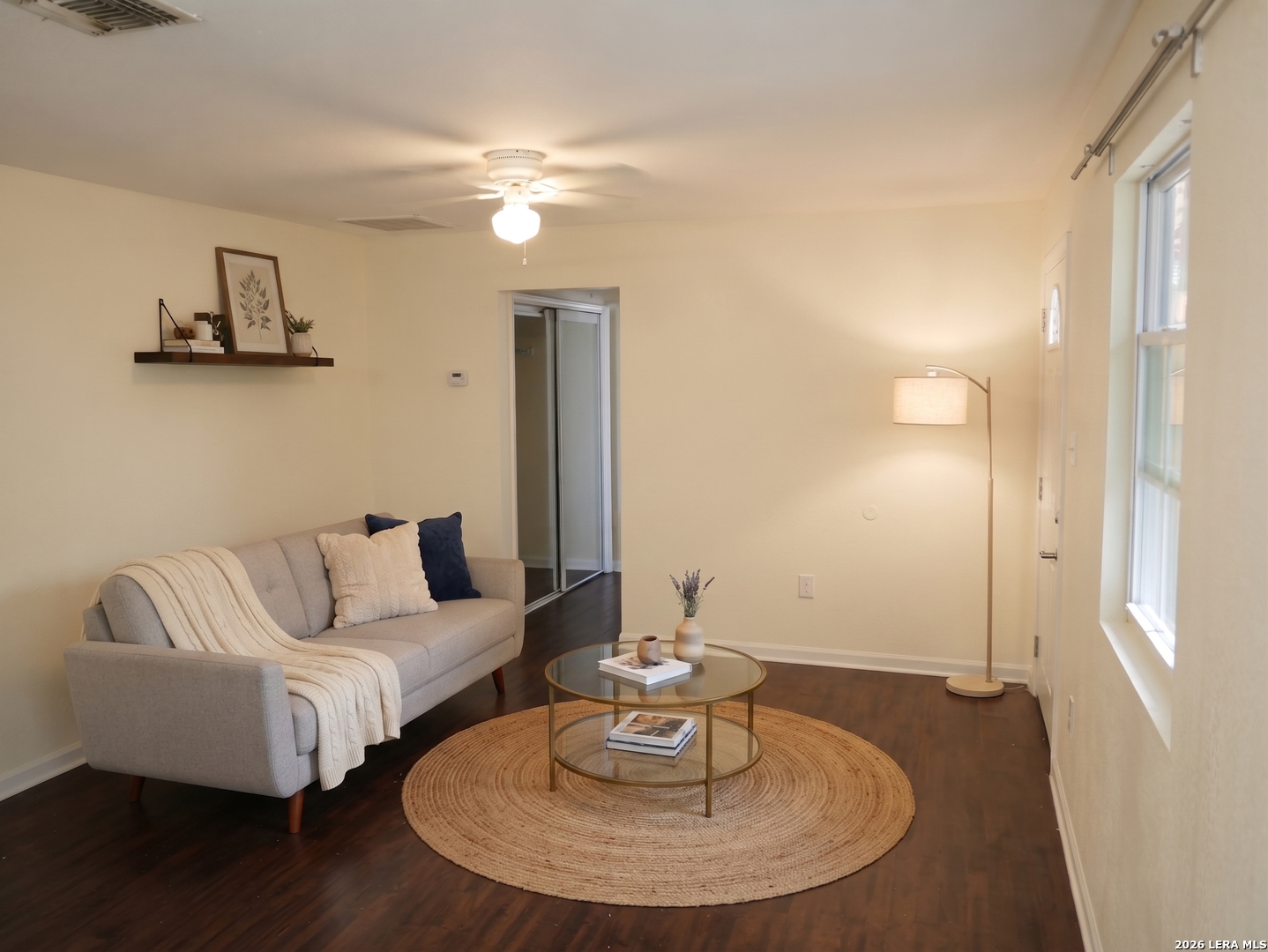 1st Living Area