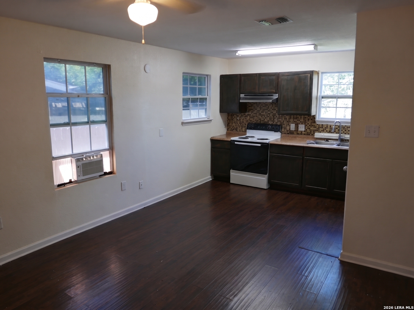 401 DORA ST, San Antonio, TX 78212