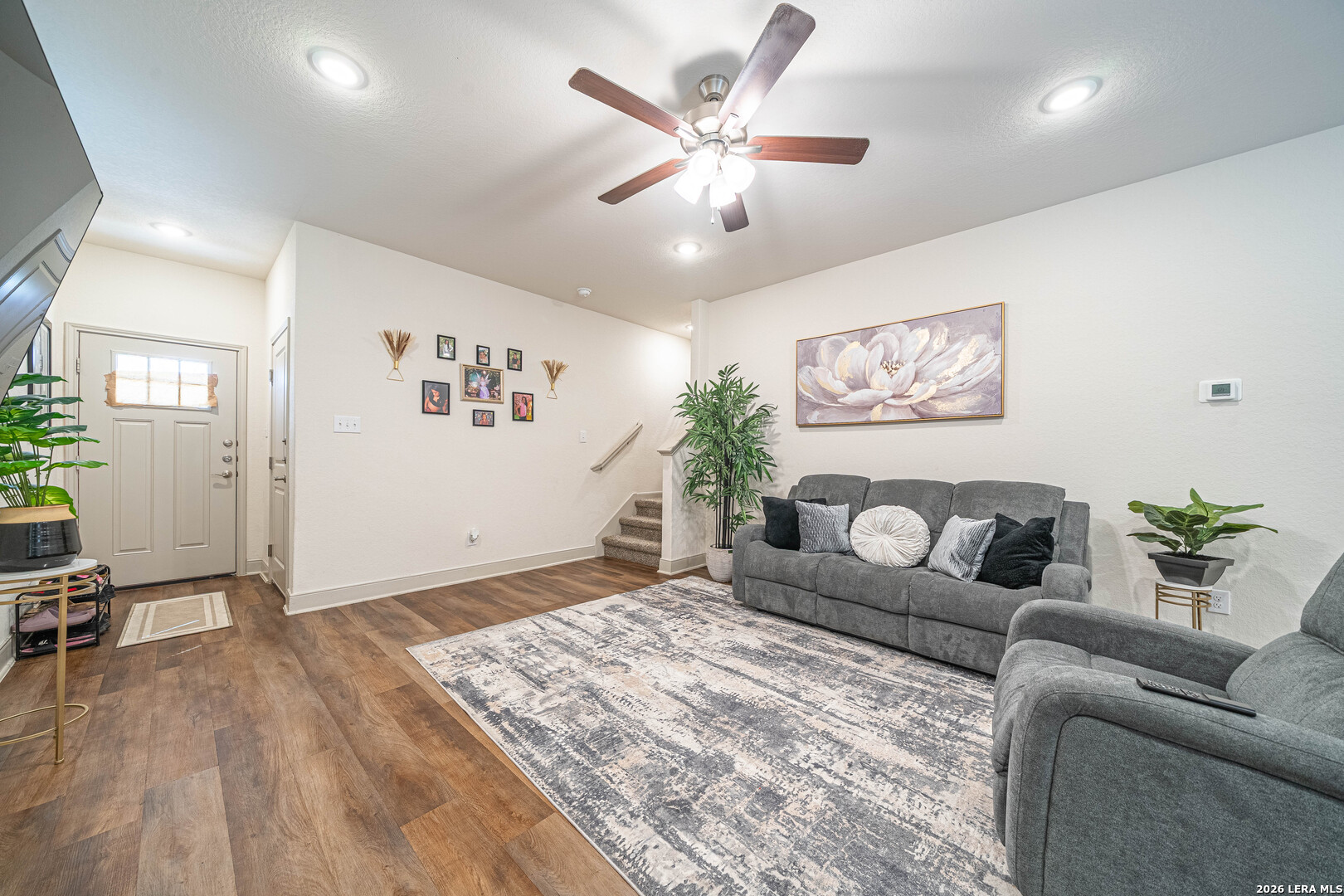 7616 MAGNOLIA VLG, San Antonio, TX 78252