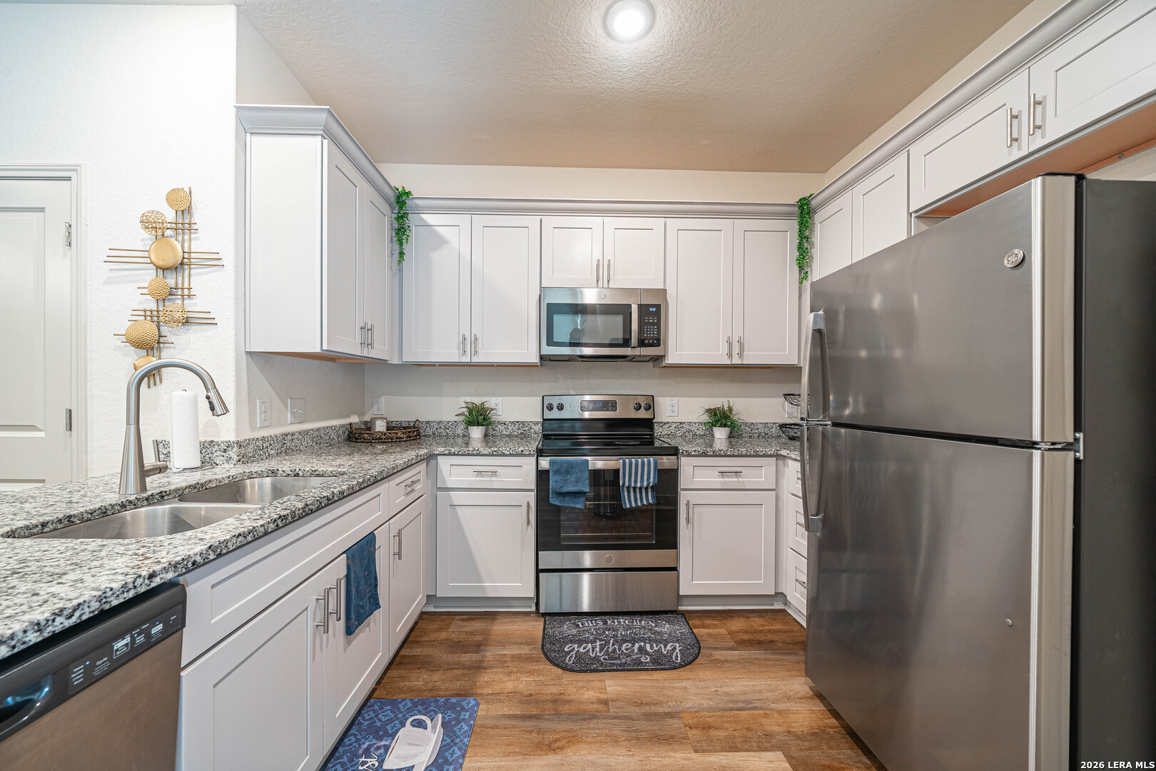 7616 MAGNOLIA VLG, San Antonio, TX 78252