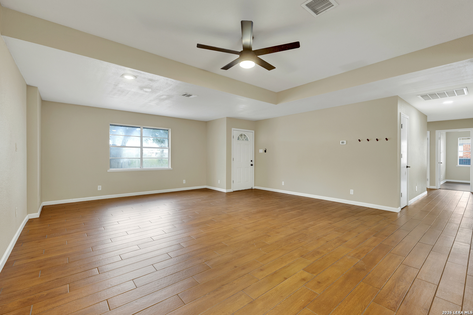 153 SWAN DR, New Braunfels, TX 78130