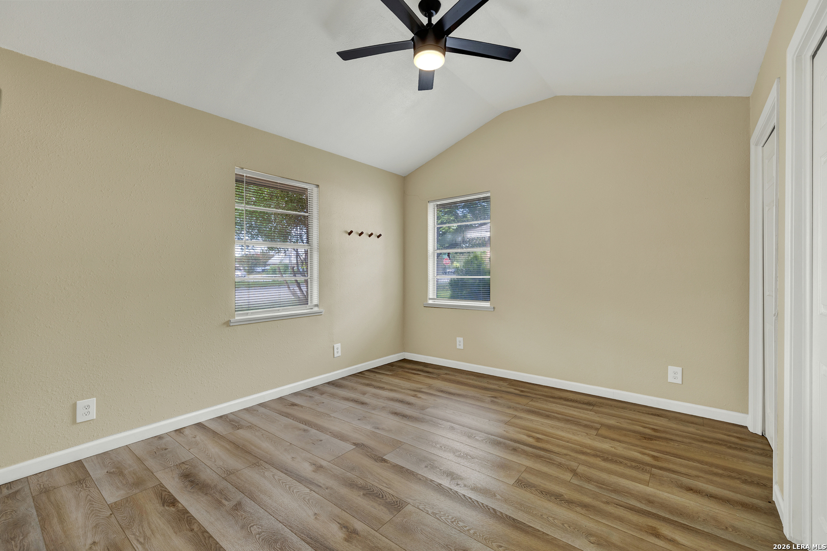 153 SWAN DR, New Braunfels, TX 78130