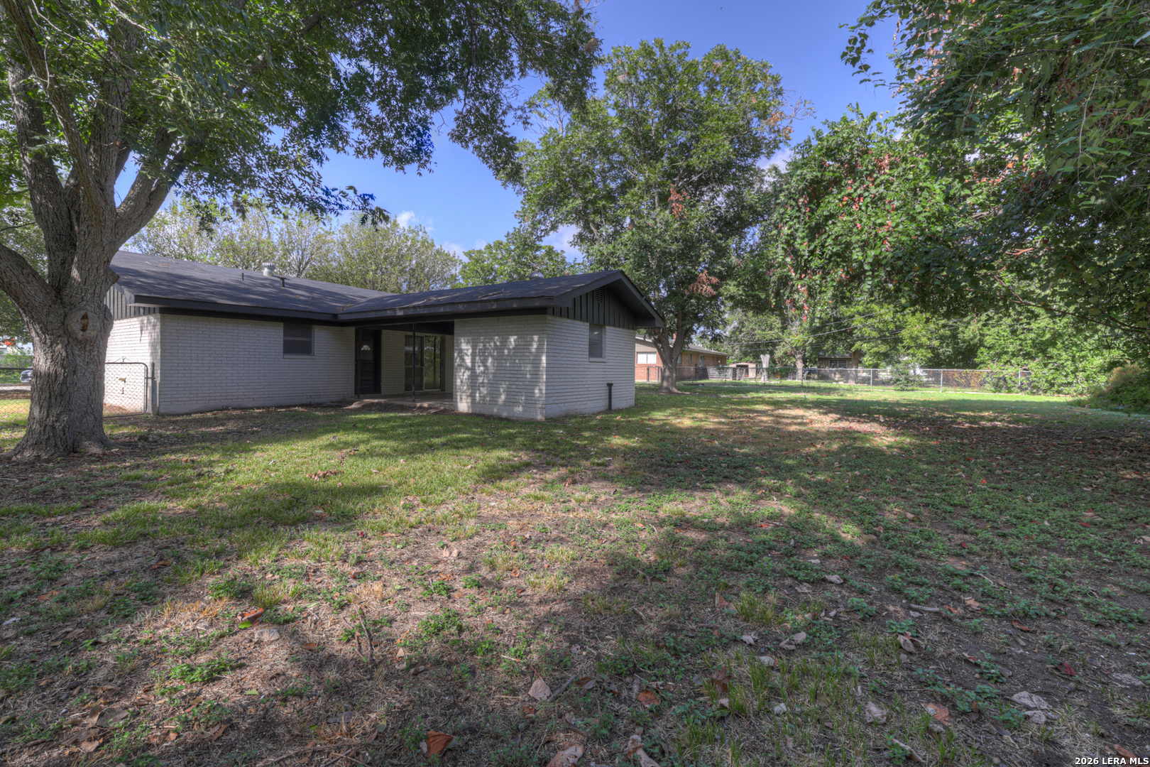 153 SWAN DR, New Braunfels, TX 78130