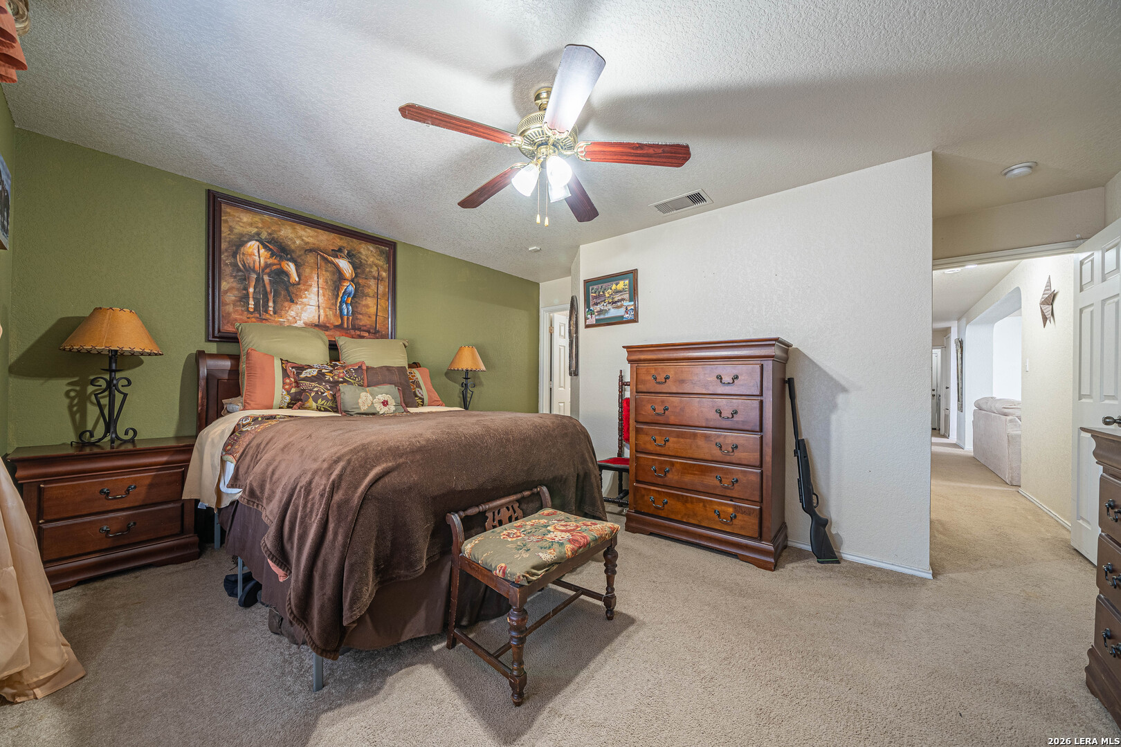 6431 KESTREL LN, San Antonio, TX 78233