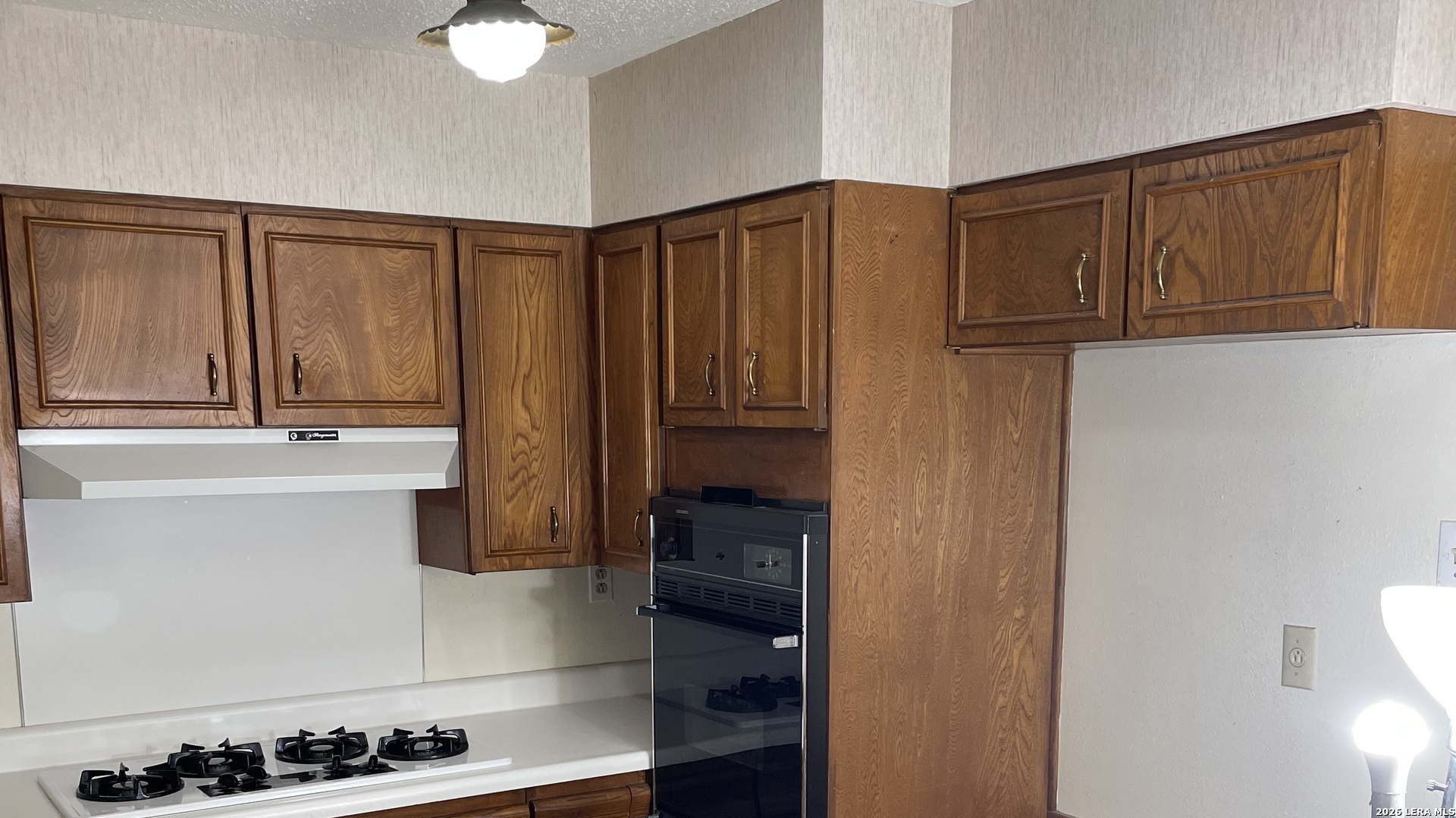 Photo 4 of Single family home for sale at 3315 Old Frg, San Antonio, TX 78230 | MLS# 2017083 | Listing updated on 2026-09-17