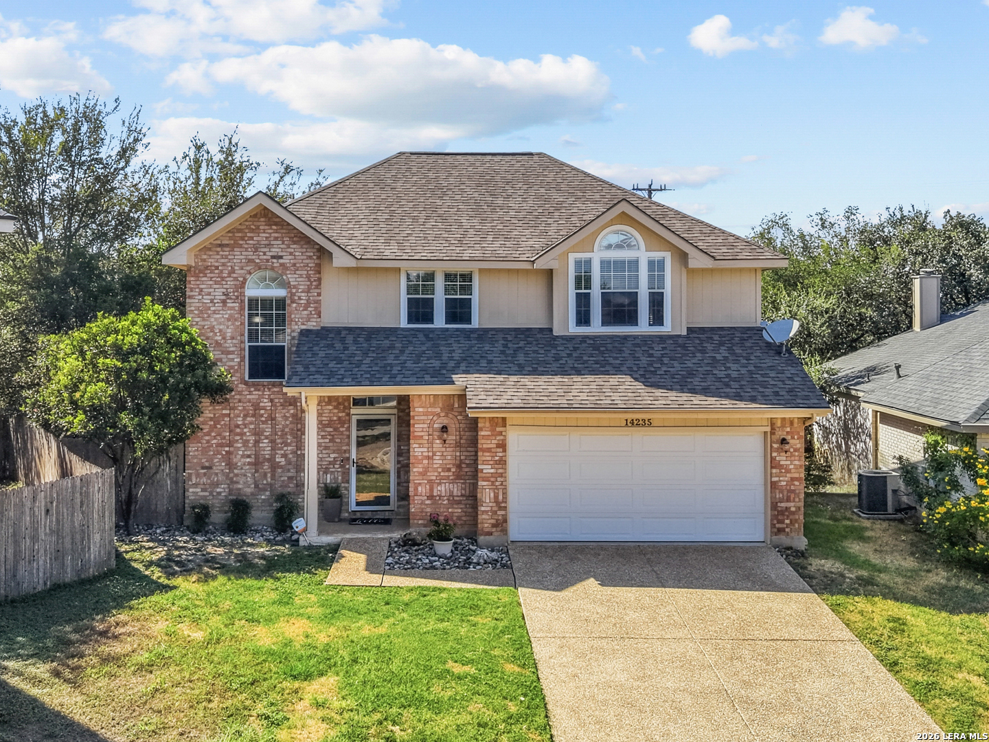 14235 Red Maple Wood, San Antonio, TX 78249