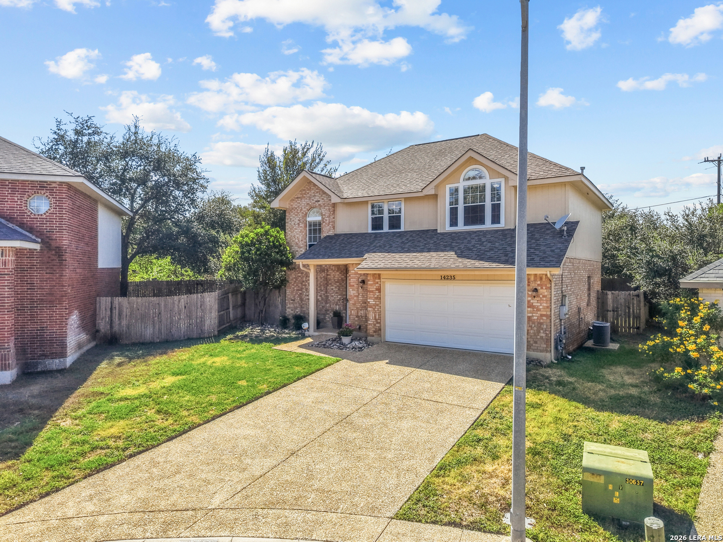 14235 Red Maple Wood, San Antonio, TX 78249